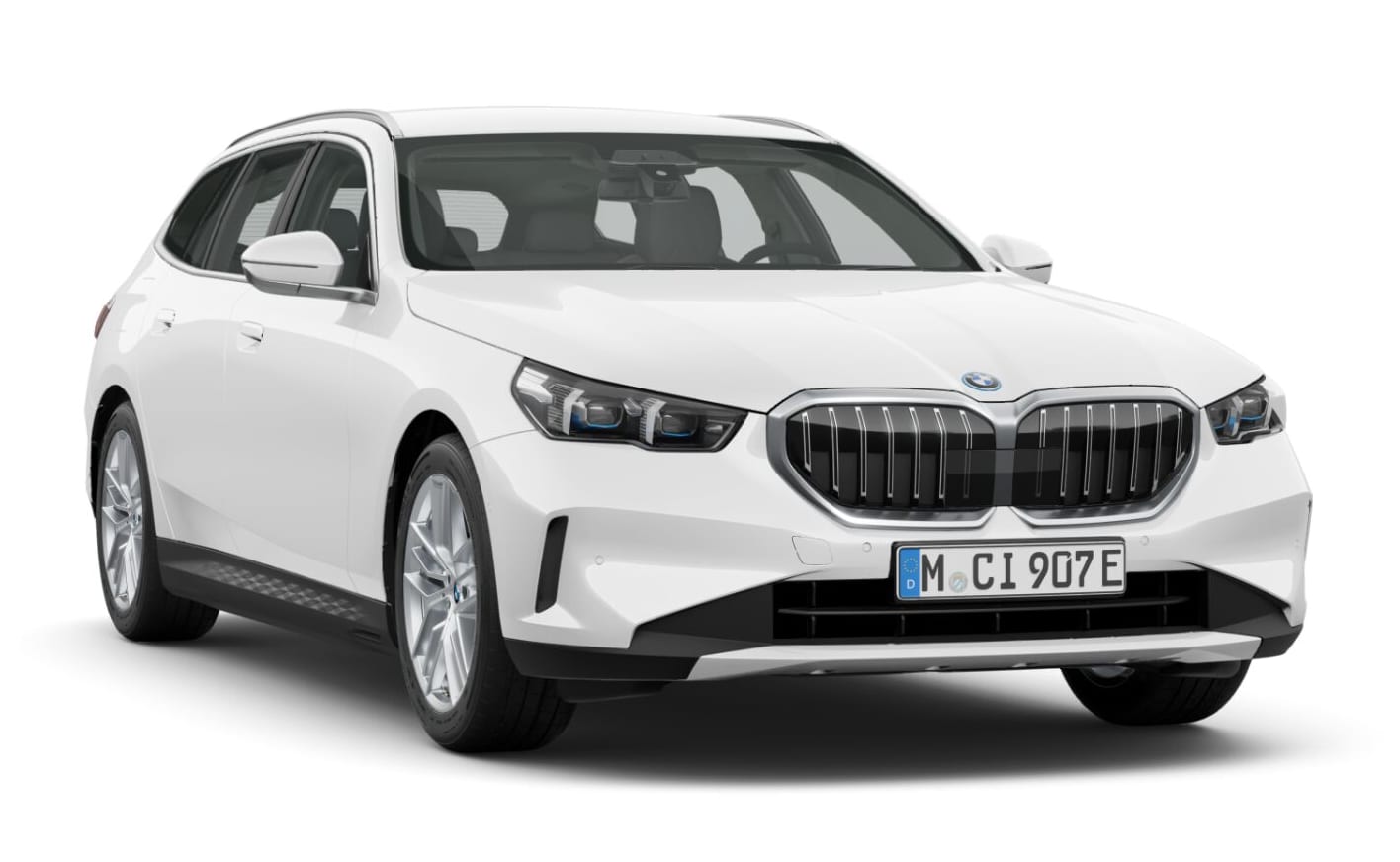 BMW 530e Touring in Alpinweiß uni mit 19" LMR Triplex-Speiche 933 Silber / MB Neuwagen (2025)