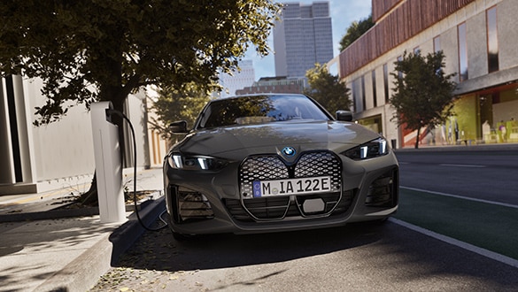 bmw-i4-front-galeriebild.jpg