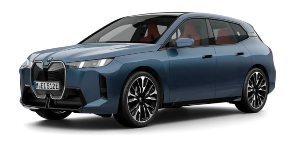 BMW iX in der Farbe dunkelblau als Neuwagen in Frontansicht ohne Hintergrund