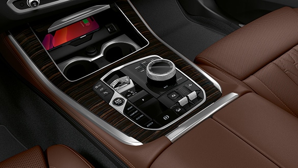 bmw-x5-2023-galeriebild-schaltung