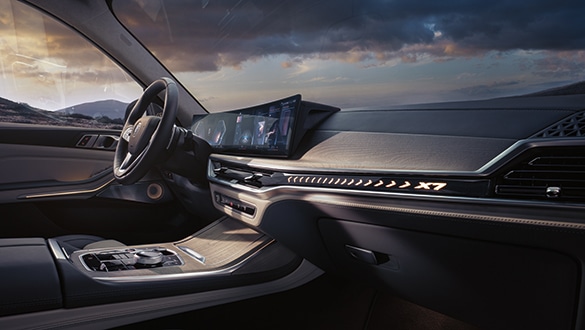 bmw-x7-galeriebild-interieur-display.jpg