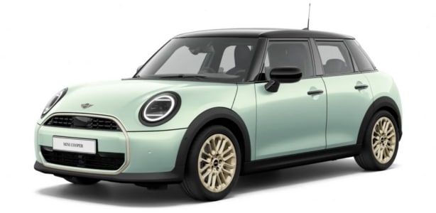 MINI 5-Türer in der Farbe Türkis als Neuwagen in Frontansicht ohne Hintergrund