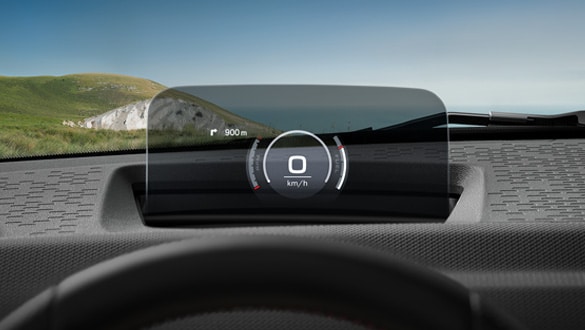 Head-Up Display im Cockpit eines MINI Countryman Electric Blackyard