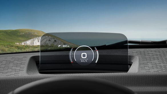 Head-Up Display im Cockpit eines MINI Countryman Blackyard